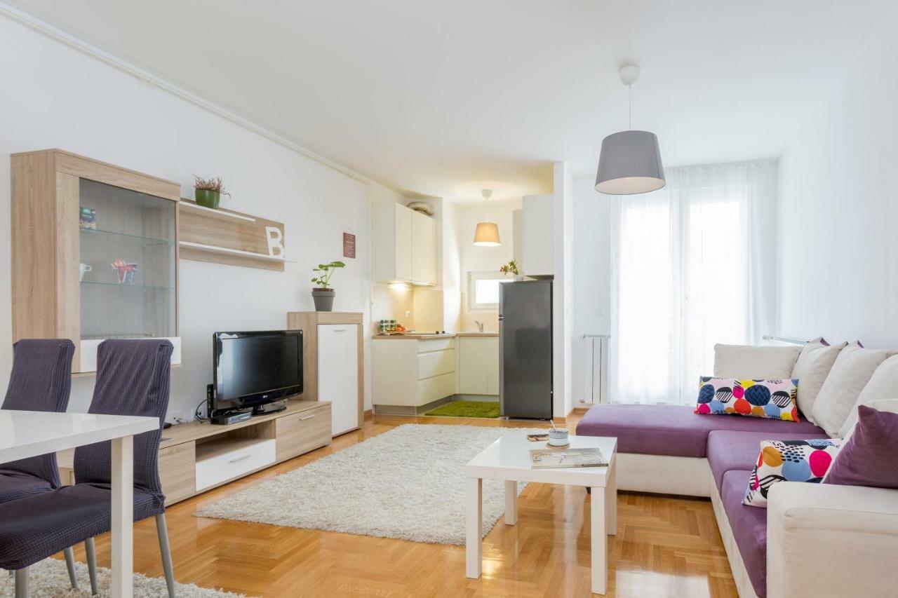 Cute And Sunny Studio In Zagreb With Balcony & Free Parking Екстер'єр фото