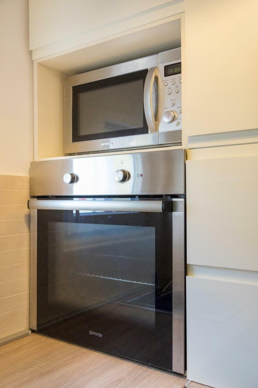 Cute And Sunny Studio In Zagreb With Balcony & Free Parking Екстер'єр фото